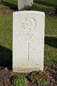 Harrogate (Stonefall) Cemetery - Bennett, Lloyd Douglas